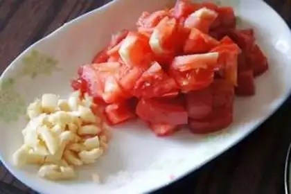 Make Tomatoes step 2