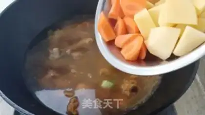 Make Chicken leg and potatoes step 6