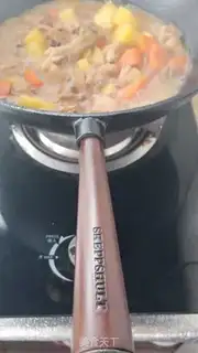 Make Chicken leg and potatoes step 7