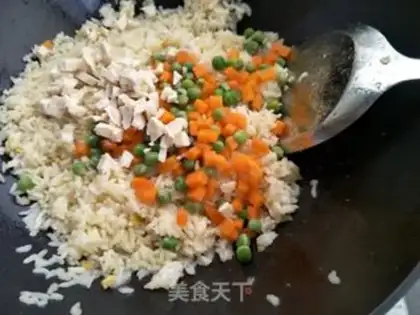 Make Duck egg fried rice step 5
