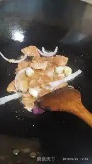 Make Chicken chest fried onions step 4