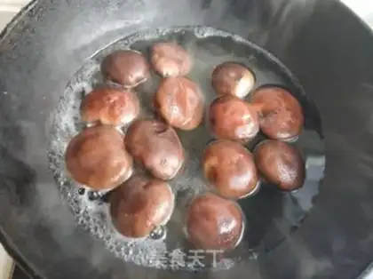 Make Mushroom oil step 3