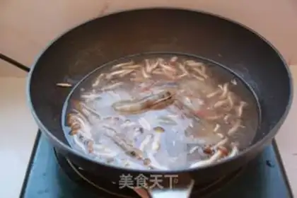 Make Crab mushrooms and shrimp soup step 6