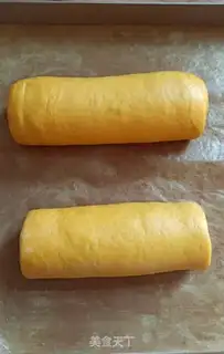Make Pumpkin Double Roll step 8