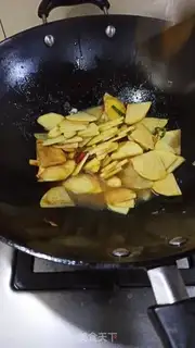 Make The red roasted potatoes step 4