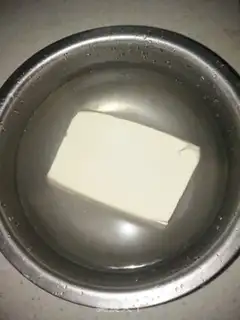 Make Squeeze meat and tofu step 1