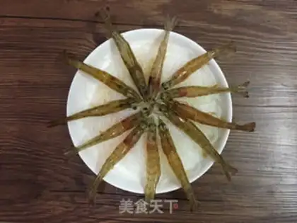 Make Garlic fan shrimp step 3