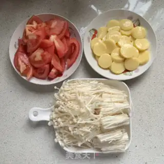 Make Tomatoes, tofu, tofu step 1