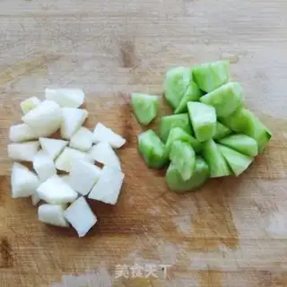 Make Sydney cucumber step 1
