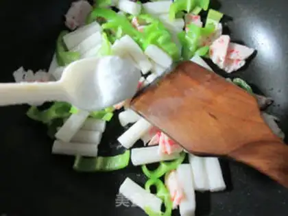 Make Cream shrimp-flavored pastry step 5