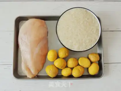 Make Chicken chestnut rice step 0