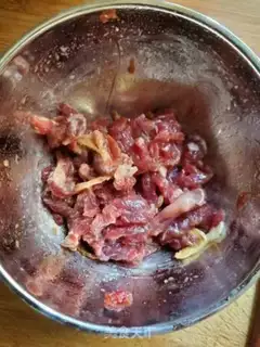 Make Beef sliced cucumber step 0