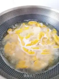 Make Pumpkin bumps step 6