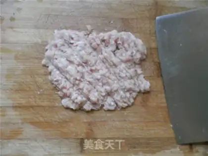 Make Tomato meat and four season beans step 0