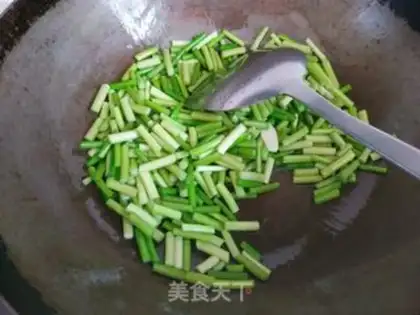 Make Garlic squid step 4