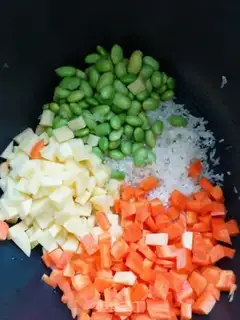 Make Weenie mushroom rice step 5