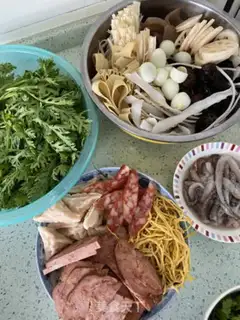 Make Spicy pot step 0