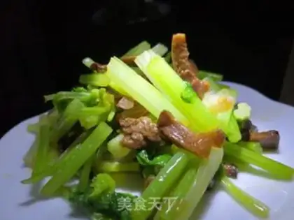 Make Tea mushrooms and celery step 4
