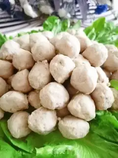 Make Homemade beefballs step 14