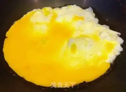 Make Pepper sausage and egg fried rice step 3