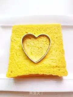 Make Fried toast step 1