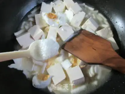 Make Pork eggs, sea mushrooms, tofu step 6