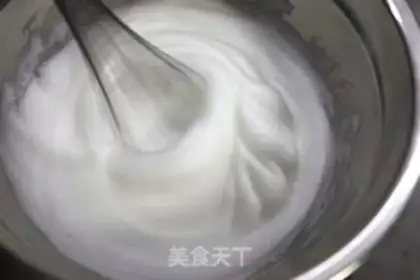 Make Cake with light cream step 6