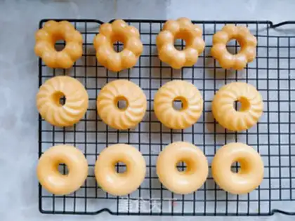 Make Seals donuts step 9