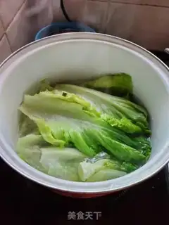 Make Beefball and raw soup step 2