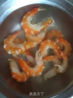 Make Shrimp noodles step 0