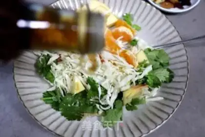 Make Cracker toast salad step 7