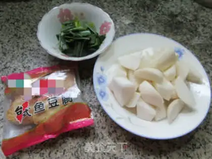 Make Fish tofu burn radish step 0