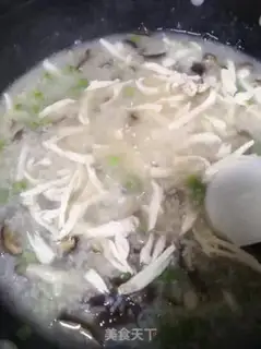 Make Chicken-swiss beans and mushroom congee step 15