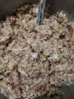 Make Potato pork dumplings step 2