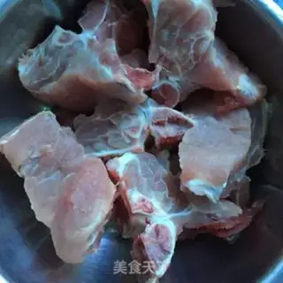 Make Lotus radish soup step 0