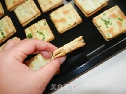 Make Lacey-crackers step 8