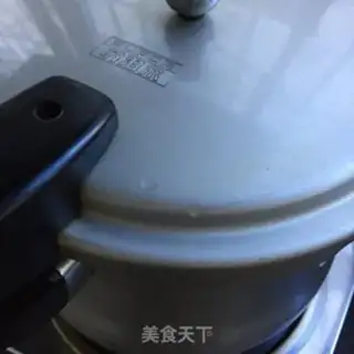 Make Lotus radish soup step 5