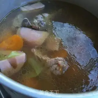 Make Lotus radish soup step 6