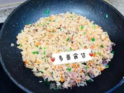 Make Gold beef fried rice step 7