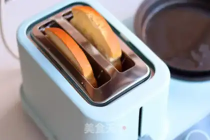 Make Shrimp salmon sandwich step 1