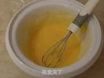 Make Coconut braids, little toast step 1