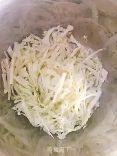 Make A cabbage eggcake step 0