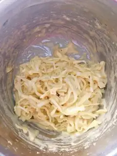 Make A cabbage eggcake step 2