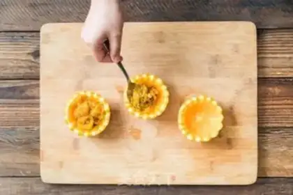 Make Nanzon Krabs Orange step 5