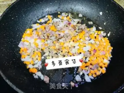 Make Gold beef fried rice step 5