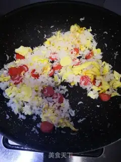 Make Ham sausage egg fried rice step 4