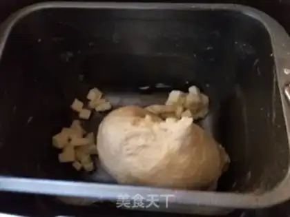 Make Almond sauce bread step 0
