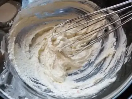 Make Almond sauce bread step 3