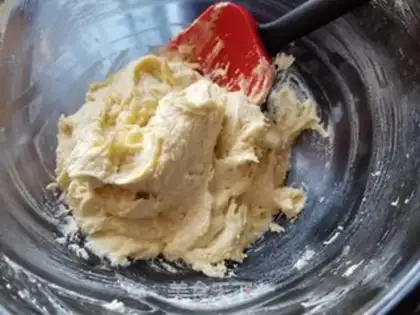 Make Almond sauce bread step 6