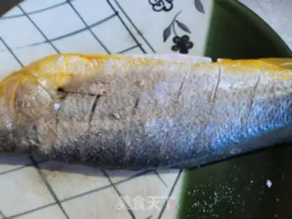 Make Red-hot yellowfish step 3